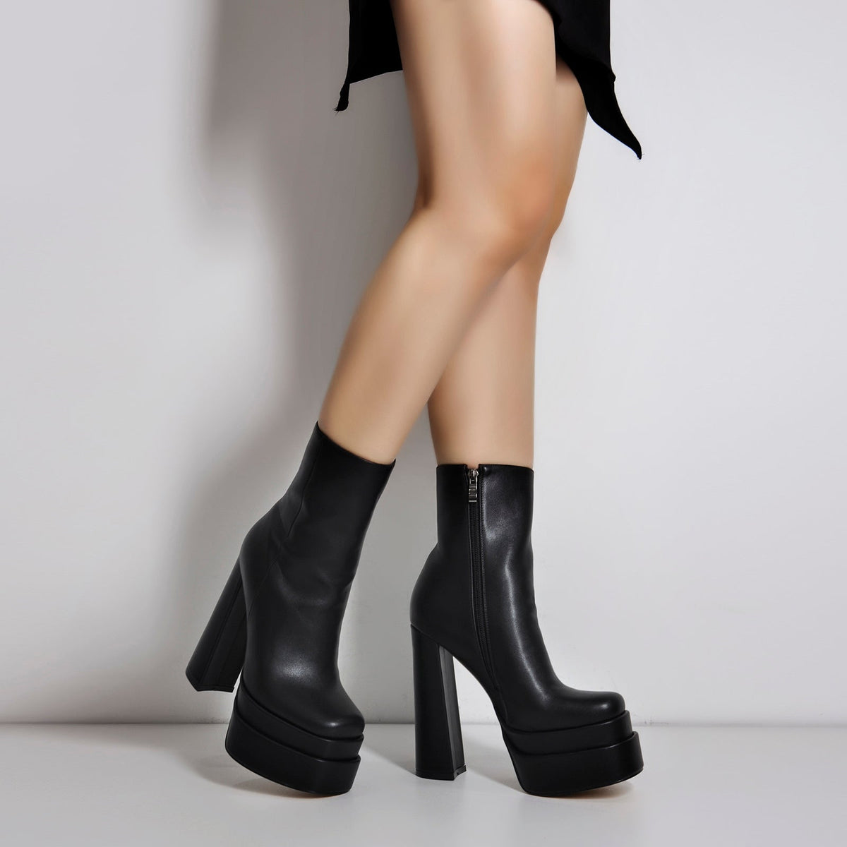 Square Toe Black Double Platform Block Heel Boots - Onlymaker