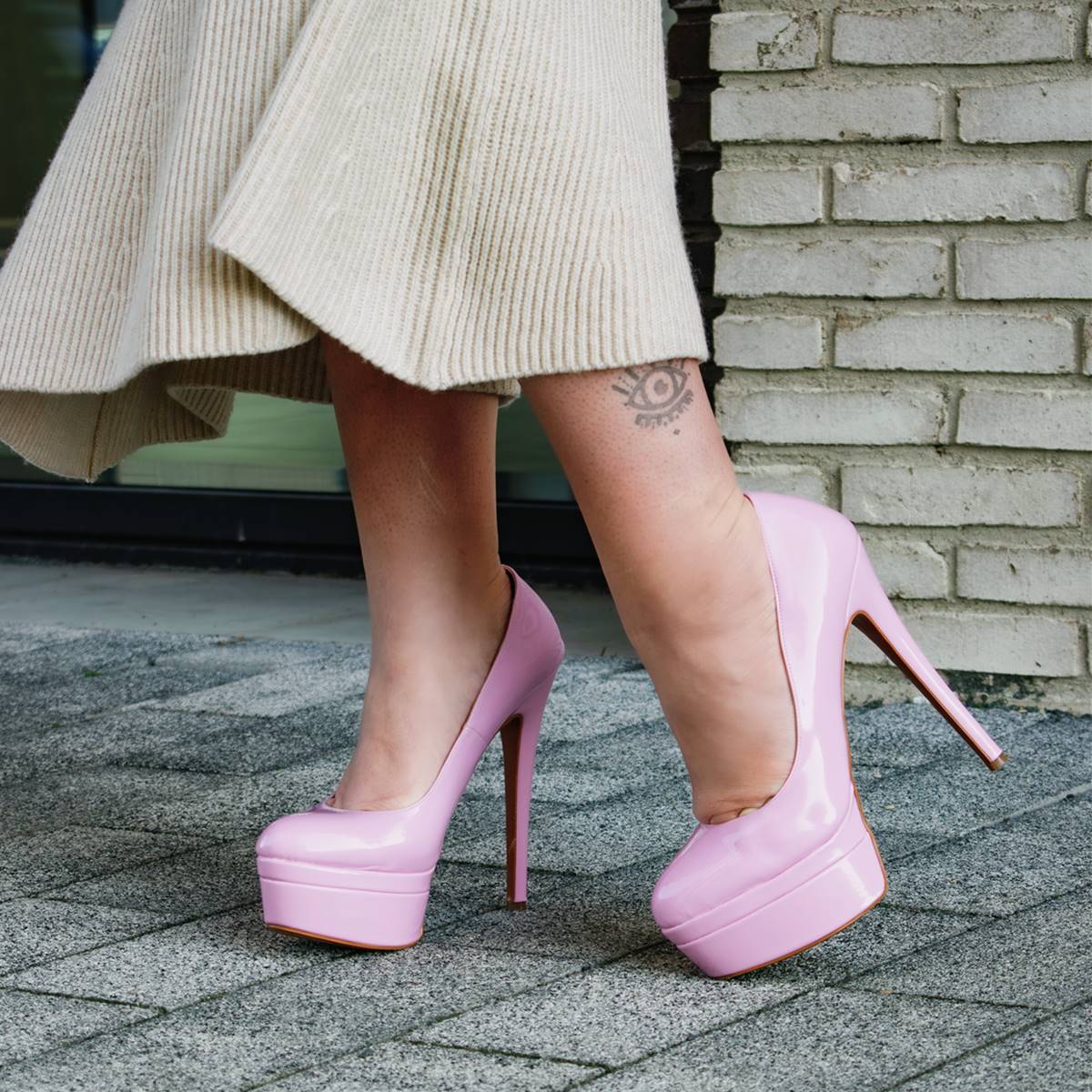 Double Platform Patent Leather Round Toe High Heels - Onlymaker