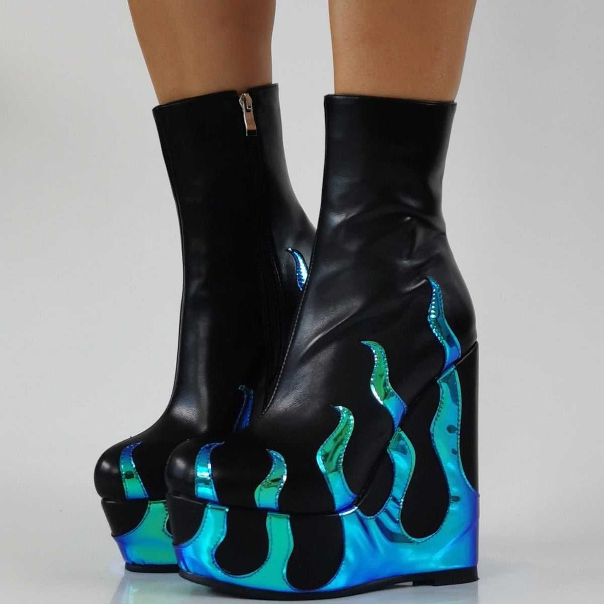 Flame Print Platform Round Toe Wedge Heel Boots - Onlymaker