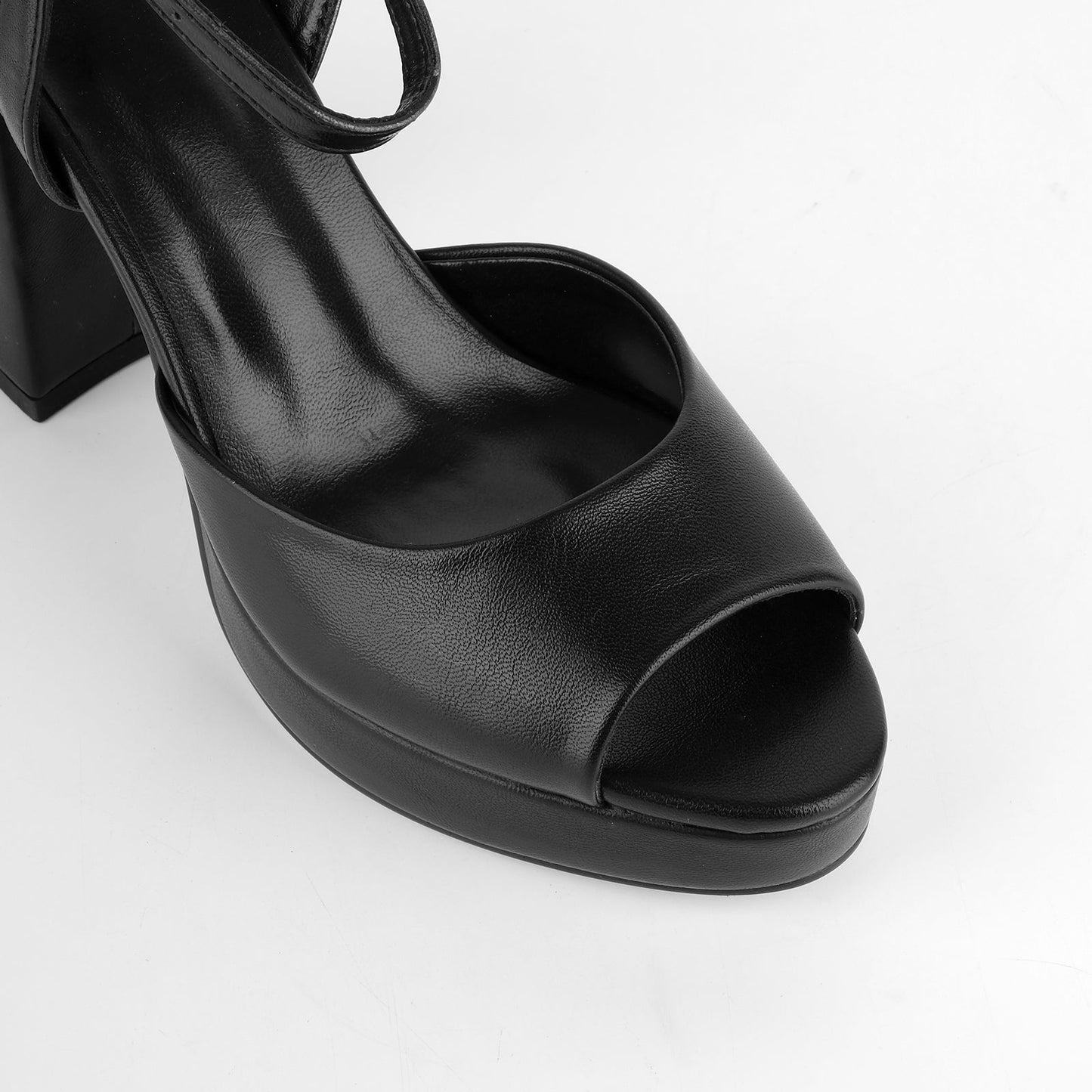 Platform Chunky Heel Ankle Strap Sandals - Onlymaker